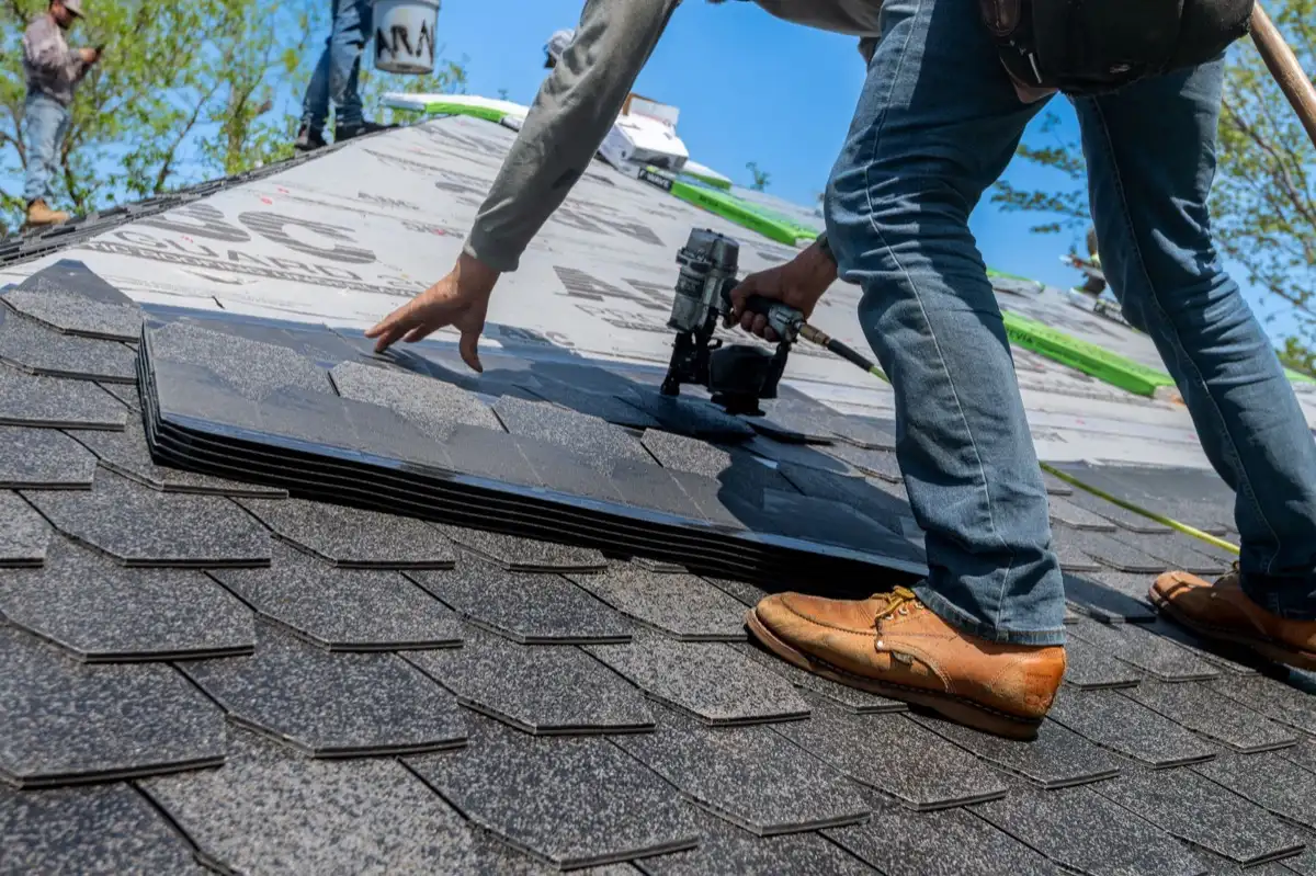 Asphalt Shingle Roofs in Farmington, NM